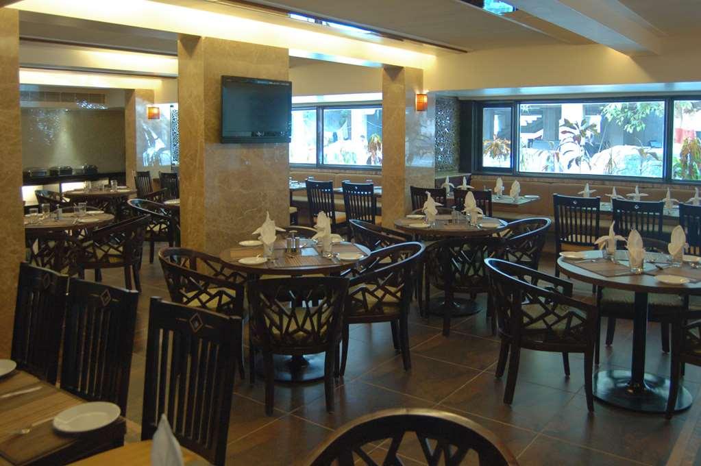Comfort Inn President Near Ahmedabad Junction Station Ресторант снимка