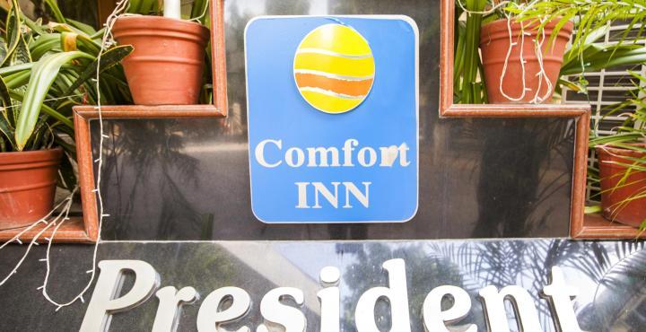 Comfort Inn President Near Ahmedabad Junction Station Екстериор снимка